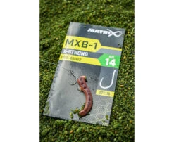 Matrix MXB-1 Barbed Eyed Black Nickel (10st) Maat 12