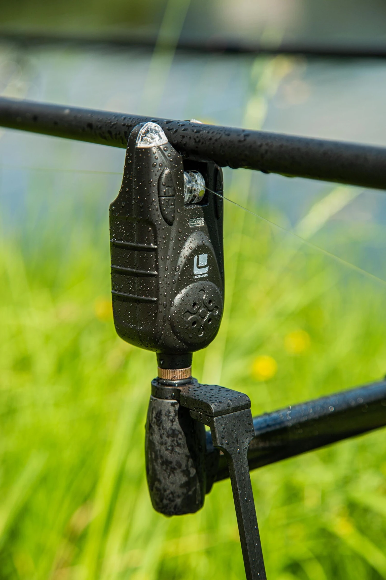 Ultimate Eonic Bite Alarm Set 4+1 3 Ultimate Eonic Bite Alarm Set 4+1