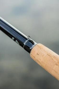 Ultimate Recruit Feeder 330 Cork -VisMeester Verkoop d8269ca55af4e726